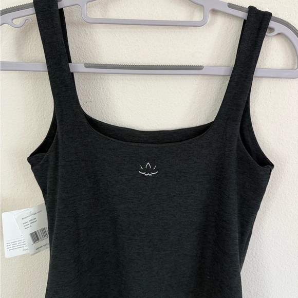 Beyond Yoga Spacedye Icon Midi Dress - Picture 5 of 7